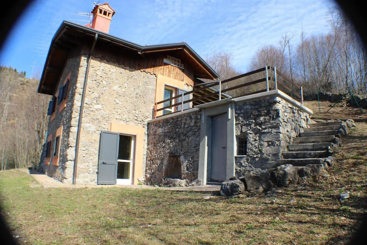 Lantställe I Laghi Di Spettino Pensionat Antea Italien